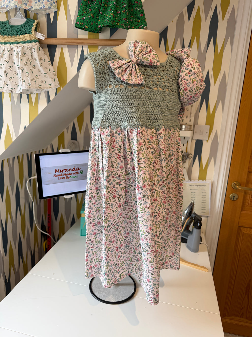 Miranda Dress 7-8y + 3 Hair Accessories (26079)